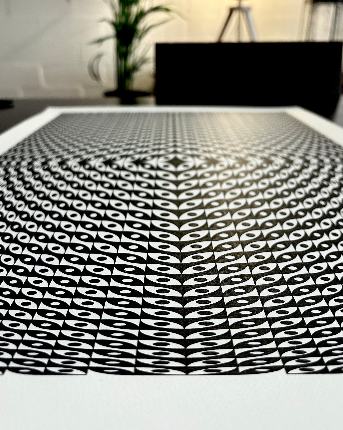 Living in the pupil of 1000 eyes